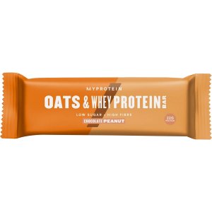 Baton proteic cu ovaz & zer MyProtein Oats & Whey Protein Bar Chocolate Peanut 88 g