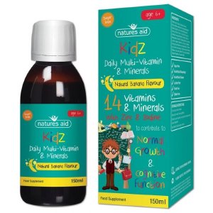 Complex lichid de multi-vitamine si minerale zilnice cu aroma de banane pentru copii Natures Aid 150 ml